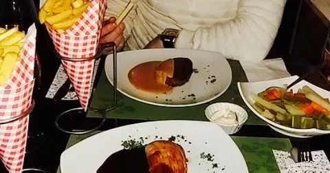 't Elfde Gebod in 에크트