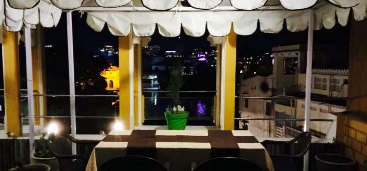 The Mandiram Palace Roof Top Restaurant