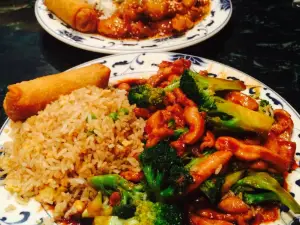 Hunan Lion Chinese Restaurant
