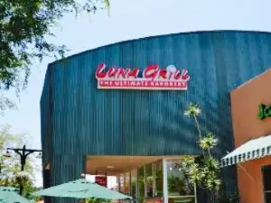 Luna Grill