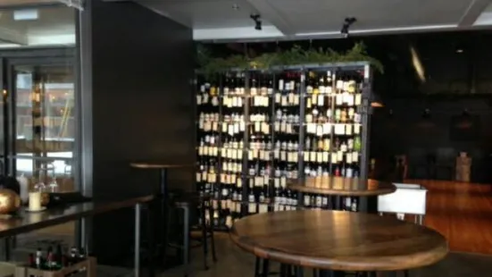 The Hawthorn Bottle Shop and Tasting Room