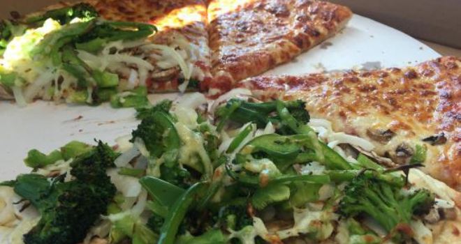College Pizza