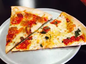 Nonno's Pizzeria and Restaurant
