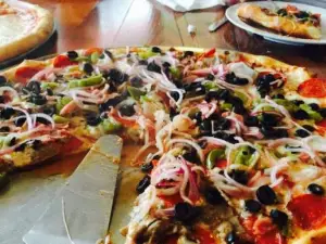 Jo-Jo Pizzeria & Restaurant