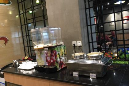 犇騰牛排(星河國際店)