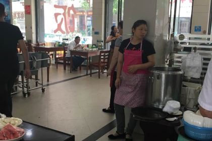阿豪饭店(曙东店)