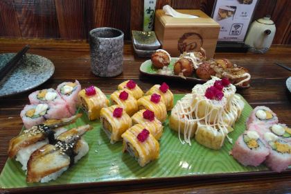 初中式创意寿司(全洲国际店)