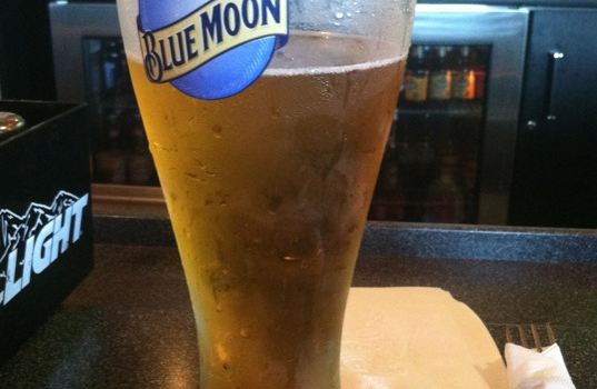 Red Robin America's Gourmet Burgers and Spirits