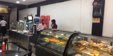 De Silva Food Centre