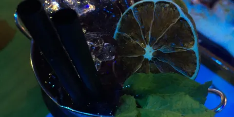 5illes EAT&DRINK （ Avenida ） Main street