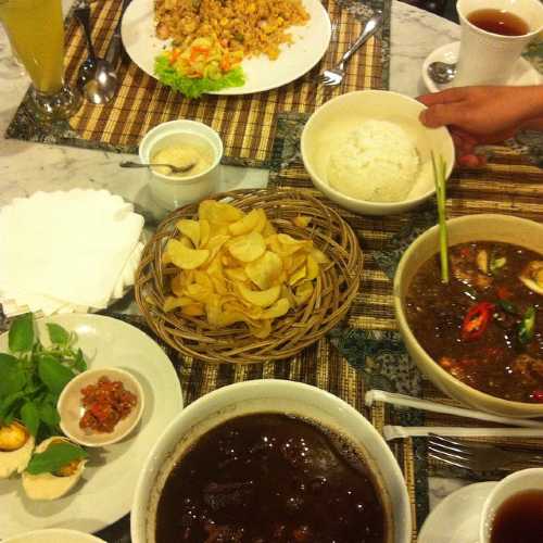 Sekar Kedhaton Restaurant