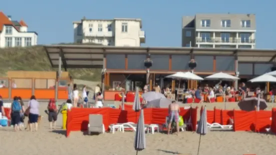 Beach Club Bries