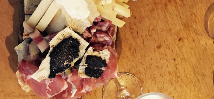 Baccusardus Wine Bar