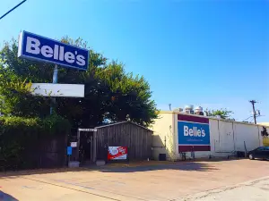 Belle's Chicken Dinner House