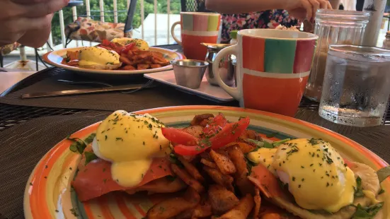 Las Vistas Cafe at Siete Mares Bay Inn