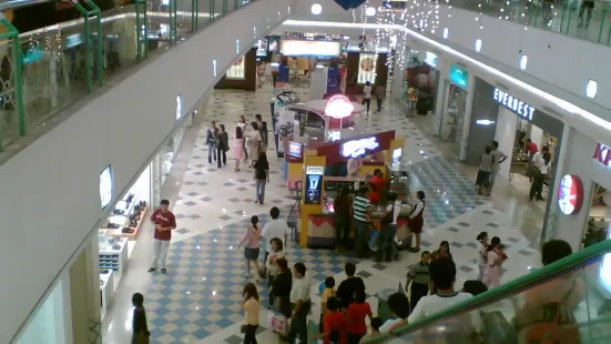 Pocoyo Galaxy Mall