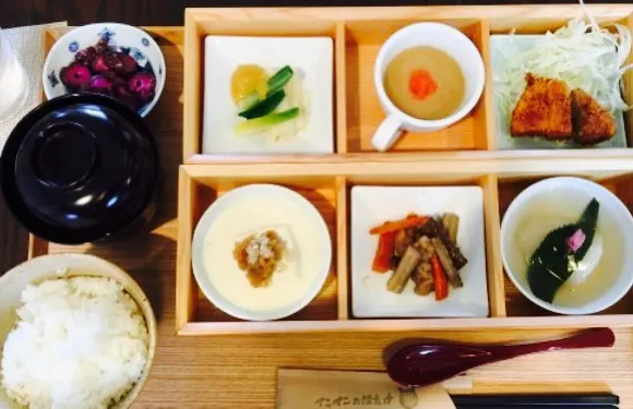 Restaurant & Cafe Peko Peko No Hatake