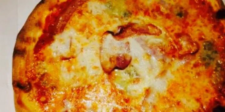 Pizzeria Da Asporto o Sole Mio Di Cuomo Antonio