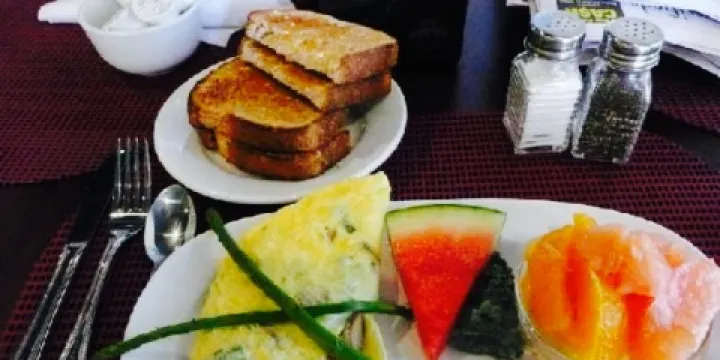 Bernwood Grille & Catering Co