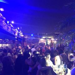 230 Fifth Rooftop Bar User Photo