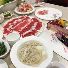 JUN CHEN XIAO GAO YANG HUO GUO CHENG User Photo
