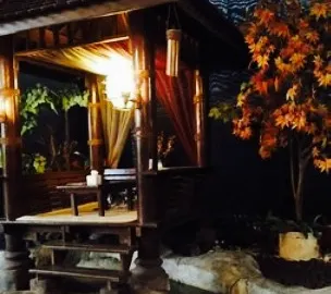 Resto Bu Atik in Batu