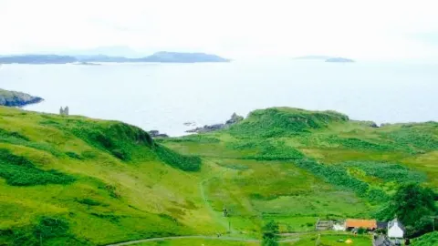 Kerrera Tea Garden and Bunkhouse in โอบัน
