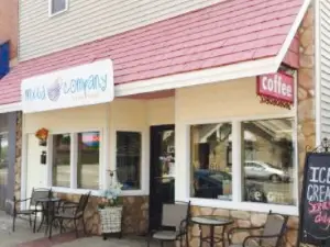 Mixed Company - A Kava House
