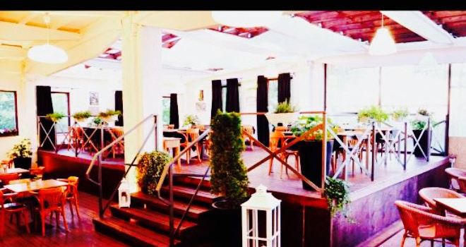 Arts Kitchen Restaurant