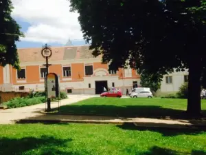 Pezsgohaz Etterem