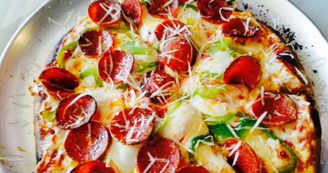 Ianni’s Pizzeria in Delmont