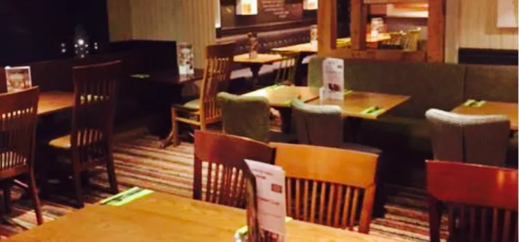 Harvester Oakmere Potters Bar