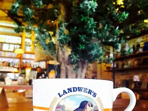 Landwer Nazareth Cafe & Restaurant