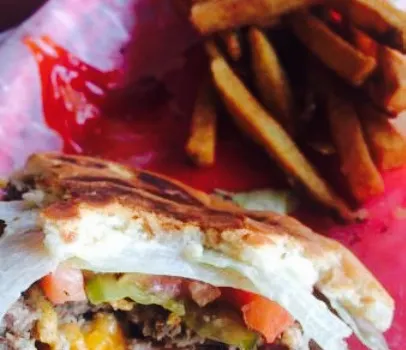 Flaco's Burgers and Tacos