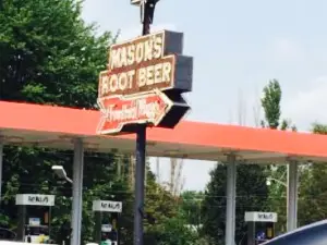 Mason's Root Beer Drive-In