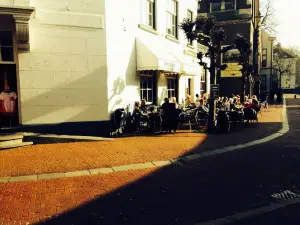 Brasserie Petit Paris