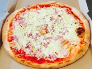 AstropizzA