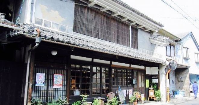 Cafe De Benio