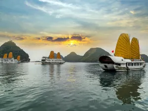 Ha Long Bay