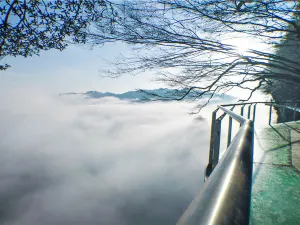 Aizhai Cliffs Glass Skywalk