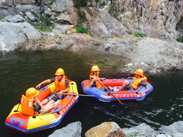Rafting in Wenzhou