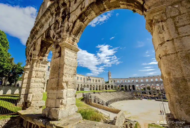 Pula