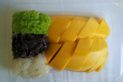 Mae Varee Mango Sticky Rice
