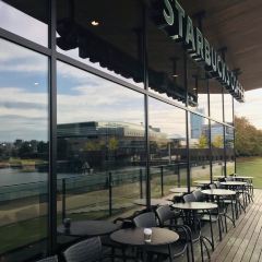 Starbucks Coffee - Toyama Kansui Park ảnh của người dùng