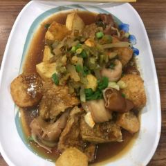 Lantern soy sauce braised food 여행 사진