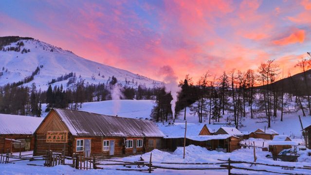 Sunset Sightseeing in Burqin