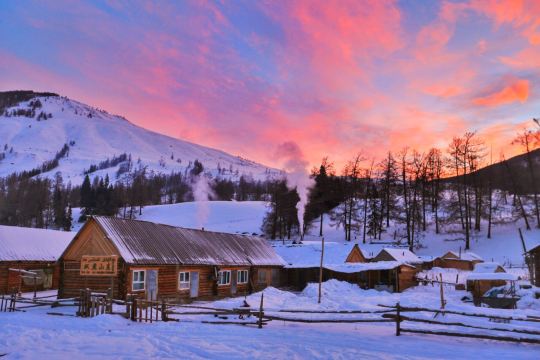 Sunset Sightseeing in Burqin