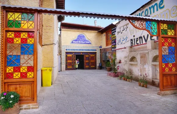 Niayesh Hotel restaurant