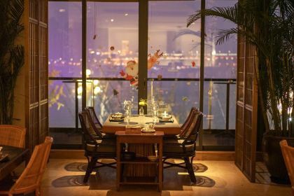 YANSHE FEATURED HOT POT