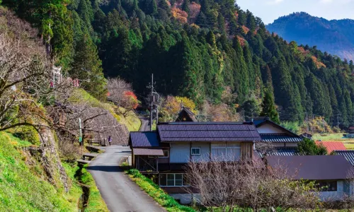 Kayabuki No Sato